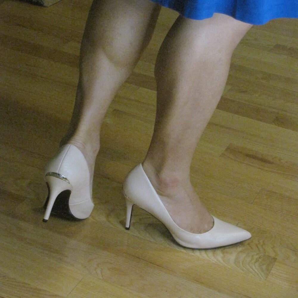 NEW Calvin Klein Gayle Birch Saffiano (Nude) Textured Leather 3.5" Heels 10M +Bx